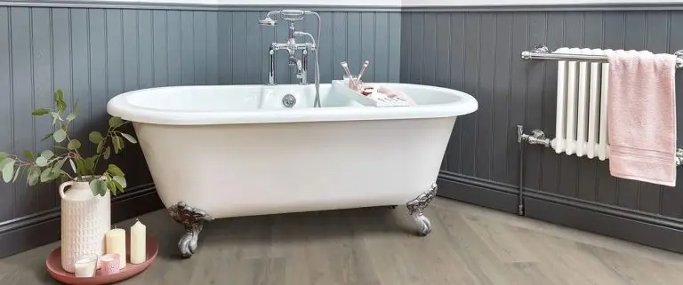 bathroomvinyl 768x321 1